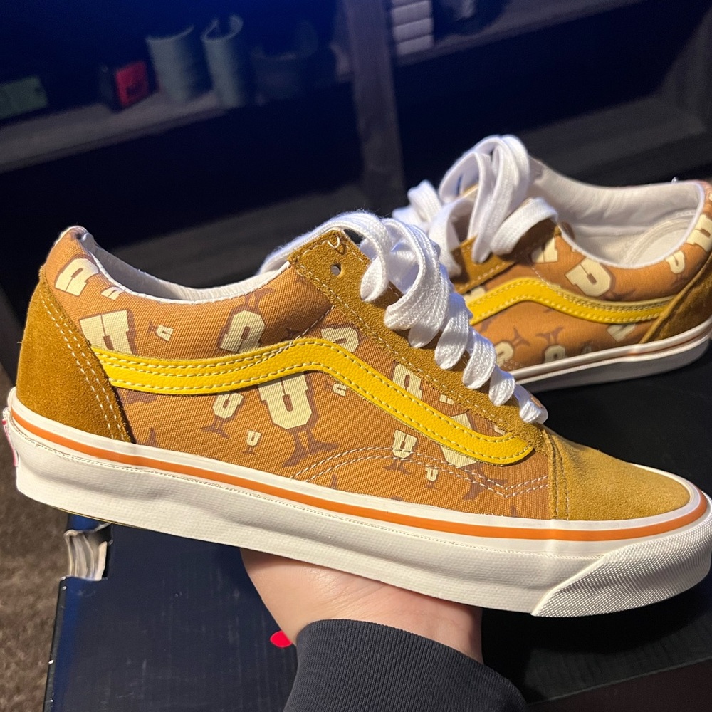 Vans x UNDEFEATED old skool Sz 8.5 men’s